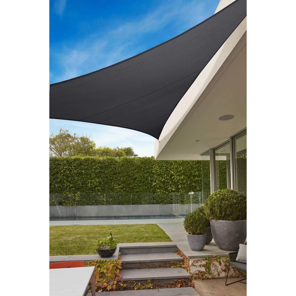 Coolaroo Schaduwdoek Driehoek 6,5x6,5x6,5m Grafiet 4 Coolaroo Schaduwdoek Driehoek 6,5x6,5x6,5m Grafiet - Afbeelding 2