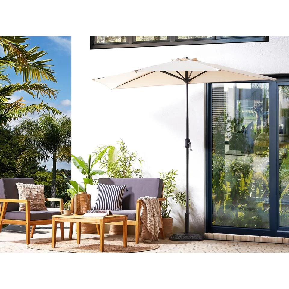 Beliani Halfronde Parasol GALATI - Beige Polyester 4 Beliani Halfronde Parasol GALATI - Beige Polyester - Afbeelding 2